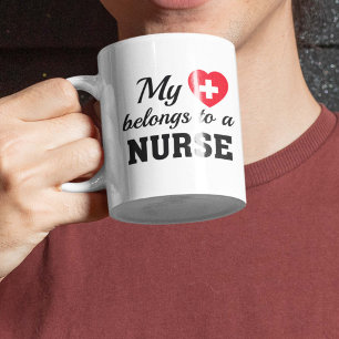 Caneca De Café Meu Coração Pertence A Uma Enfermeira