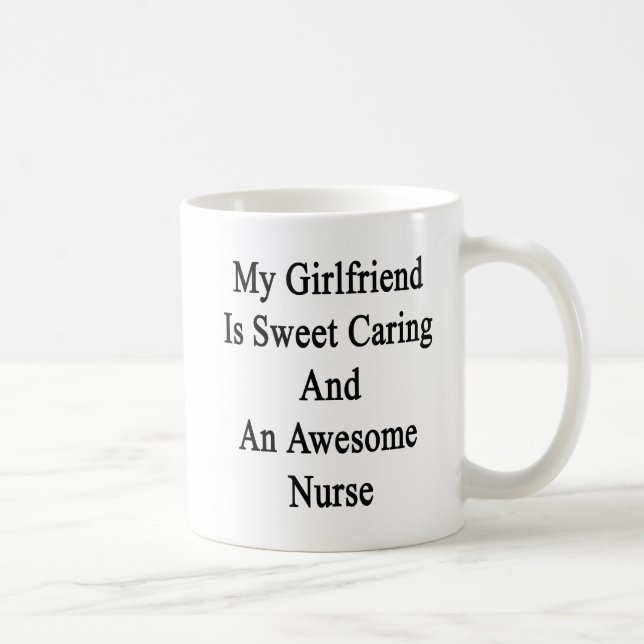 Caneca De Café Meu namorada é inquietação do doce e uma (Direita)