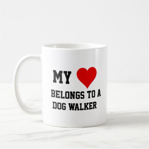 Caneca De Café Meu Pertence A Um Cachorro Caminhante