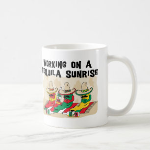 Caneca de café mexicana engraçada do nascer do s