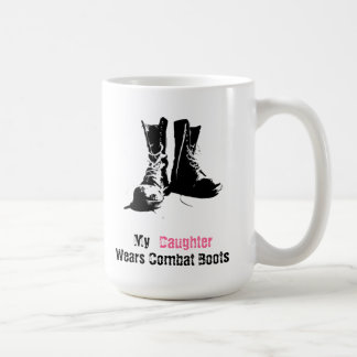 Caneca De Café Minha filha veste botas de combate
