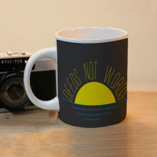Caneca De Café Mínimo amarelo-sol inspirador