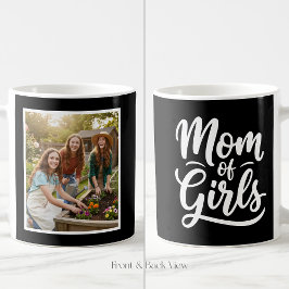 Caneca De Café Mom of Girls Brush Script 1 Custom Photo Black 