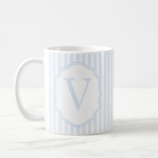 Caneca De Café Monogram Mug Letter V, Blue Striped (Esquerda)