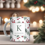 Caneca De Café Monograma Botânico de Aquarela de Natal Elegante<br><div class="desc">Monograma Botânico Elegante de Natal,  com uma Mug que apresenta um sorvete de verde moderno e gentil de pinheiro e bagas e seu monograma e nome personalizados. Entre em contato conosco em cedarandstring@gmail.com se precisar de assistência com o design ou produtos correspondentes.</div>