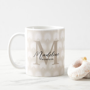 Caneca De Café Monograma de Leaf Script de Chic Beige Anahaw Mini