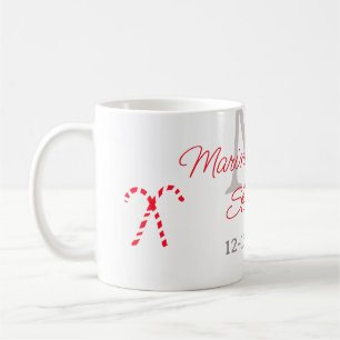 Caneca De Café Monograma de Natal de chá de fraldas doce de cana