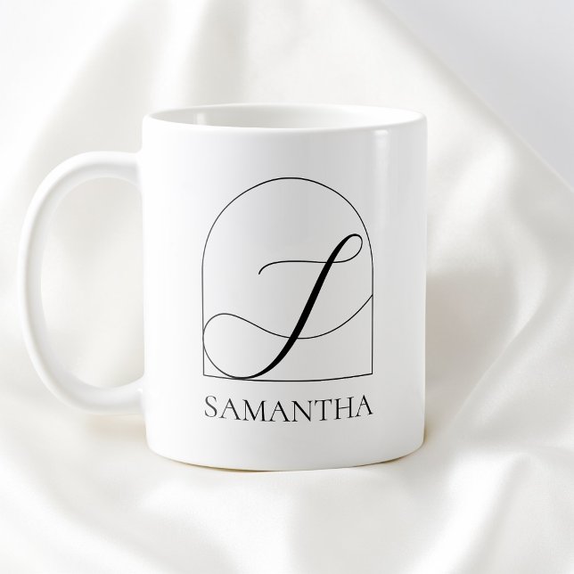 Caneca De Café Monograma de Nome Inicial S em Script Preto Arco M (Minimal Arch Black Script Initial S Name Monogram Coffee Mug)