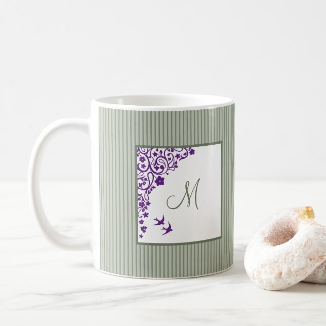 Caneca De Café Monograma de Script Floral Purple Rastreado de Alg (Com Donut)
