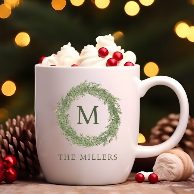 Caneca De Café Monograma de Wreath Minimalista (Minimalist Monogram Wreath Christmas Coffee Mug)