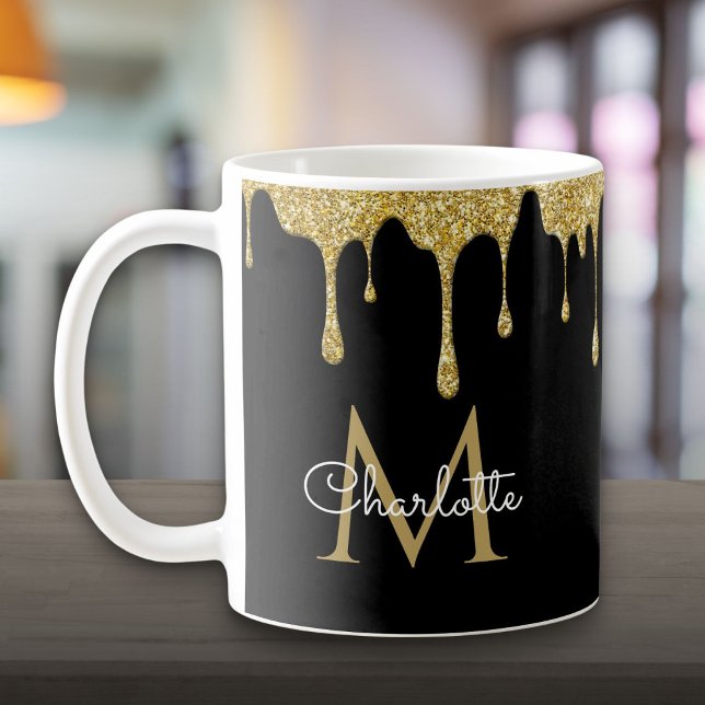 Caneca De Café Monograma Elegante de Script Girly Elegante de Dri (Gold Glitter Drips Elegant Girly Script Monogram Coffee Mug)