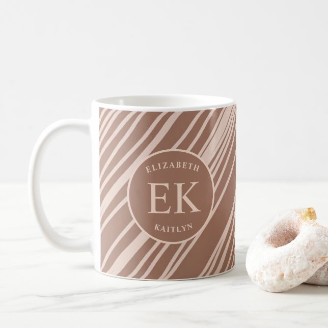 Caneca De Café Monograma Marrom Abstrato (Com Donut)