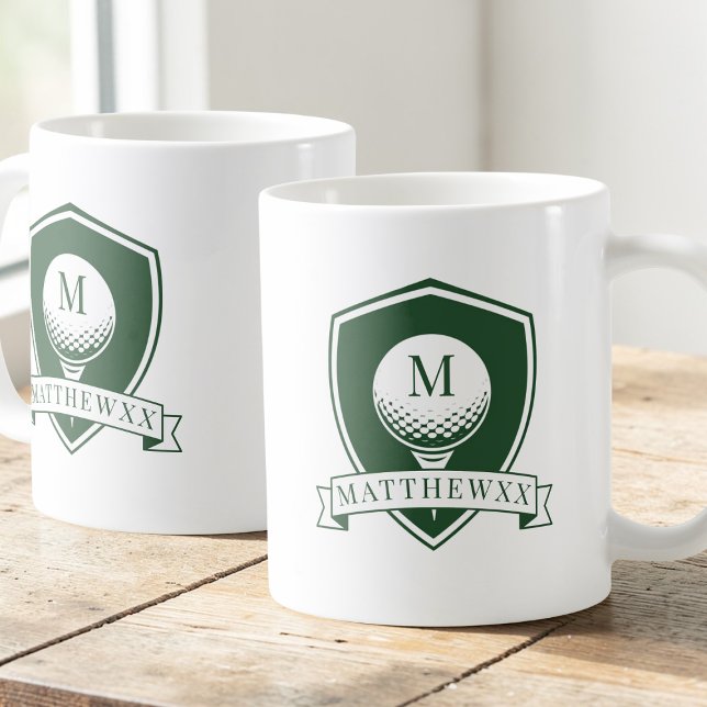 Caneca De Café Monograma Moderno para Nome em Bola de Golfe Verde (Modern Green and White Golf Ball Name Monogram Coffee Mug)