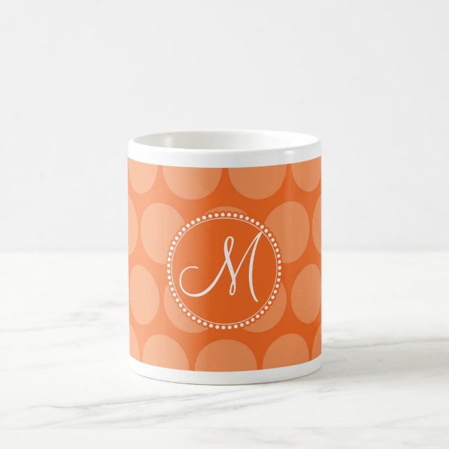 Caneca De Café Monograma Personalizado Bolinhas Laranja Iniciais (Centro)