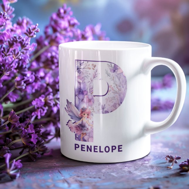 Caneca De Café Monograma Personalizado de Fada Lilaca P (Personalized Lilac Fairy Monogram P Coffee Mug)