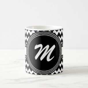 Caneca De Café Monograma preto e branco ultra chique de Chevron