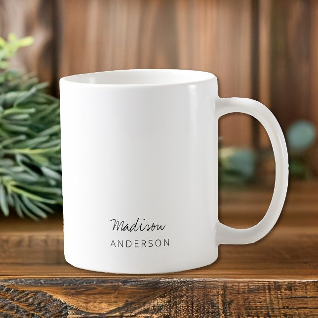 Caneca De Café Monograma Simples (Introducing the Monogram Coffee Mug - a personalized daily companion that transforms your morning)