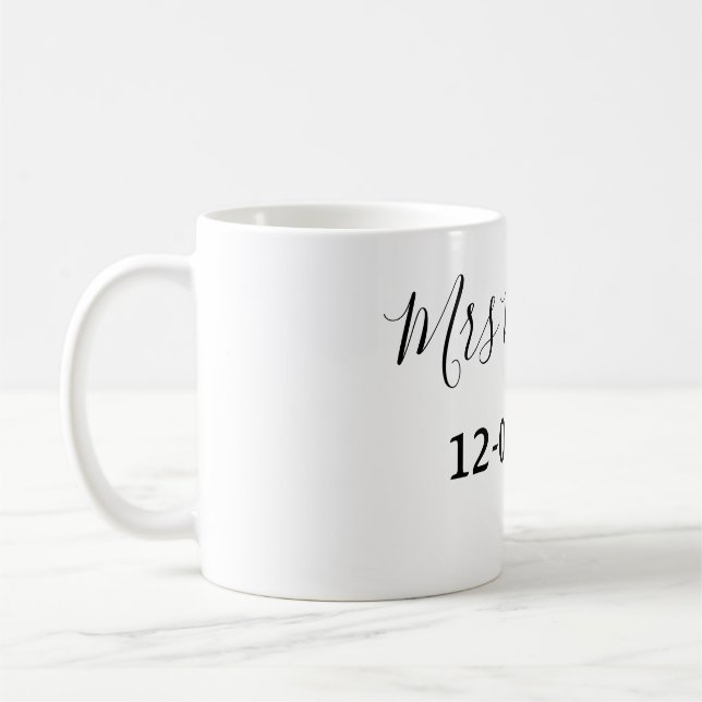 Caneca De Café monograma simples mínimo sra Sr nome data ano Thro (Esquerda)