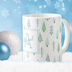 Caneca De Café Monograma Verde Azul das Árvores de Natal Moderno
