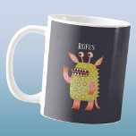 Caneca De Café Monstros Divertidos Personalizados<br><div class="desc">Um monstro fofo e engraçado. Perfeito para o Halloween ou seu apreciador de monstro favorito. Personalize este design alterando ou removendo o nome.</div>