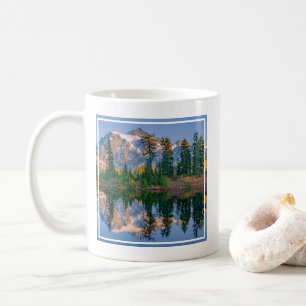 Caneca De Café Monte Shuksan refletido no Lago Reflection