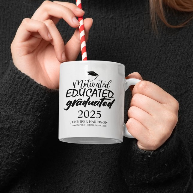 Caneca De Café Motivado Educado Graduado (Criador carregado)