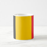 Caneca De Café Mug com bandeira da Bélgica<br><div class="desc">Acrescentemos um toque de orgulho belga à vossa coleção de bebidas com a nossa caneca exclusiva que inclui a bandeira da Bélgica! Criada com muita atenção aos detalhes, esta caneca é mais do que um mero item funcional; é uma celebração do rico patrimônio e orgulho cultural da Bélgica. O elegante...</div>