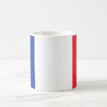 Caneca De Café Mug com bandeira da França<br><div class="desc">Aproveite suas bebidas favoritas em estilo com nossa caneca exclusiva com a bandeira da França! Feito com muita atenção aos detalhes, esta caneca é mais do que um mero item funcional; é uma celebração da cultura e do patrimônio franceses. O vibrante design mostra com destaque a icônica bandeira francesa, fazer...</div>