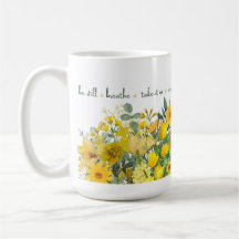 Mug Floral Amarelo 'Mindful Blooms'