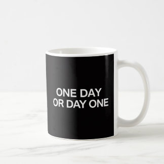 Caneca De Café Mug Motivacional - Cotação "Um dia ou Primeiro Dia