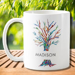 Caneca De Café Mug personalizado de café de árvore multicolorida<br><div class="desc">Esta caneca na moda apresenta uma árvore de mosaico colorida. Facilmente personalizável com seu nome. Use a opção Personalizar mais para alterar o tamanho, o estilo ou a cor do texto, se desejar. Porque nós criamos nosso próprio trabalho de arte você não encontrará essa imagem exata de outros designers. Mosaico...</div>