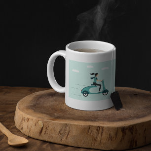 Caneca De Café Mulher Em Um Patinete De Café
