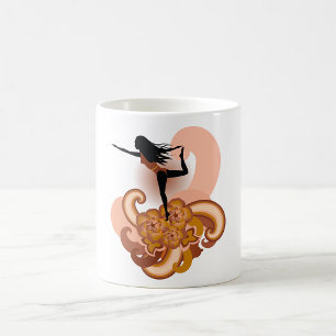 Caneca De Café Mulher Fazendo Yoga
