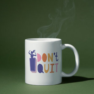Caneca De Café Mulher que empodera a inscrição de fontes "Eu não