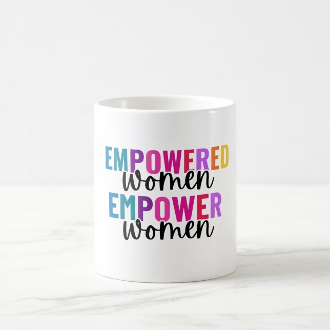 CANECA DE CAFÉ MULHERES COM PODERES EMPREGAM PODER (Centro)