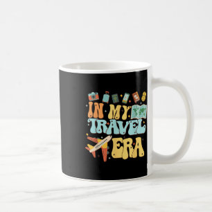 Caneca De Café Na Minha Época Viagem, Um Avião Viajante Engraçado