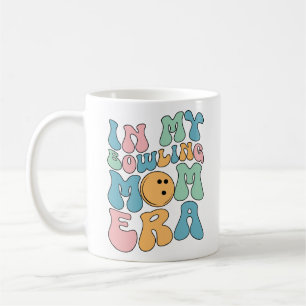 Caneca De Café Na Minha Era de Mãe de Boliche Groovy Mama Mães de
