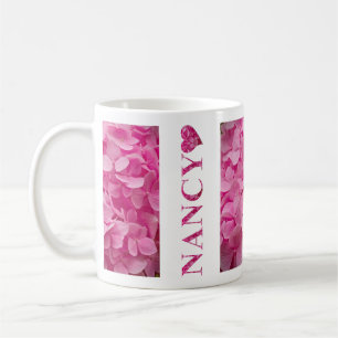 Caneca De Café "Nancy" Hidrangea Letras Florais Rosa e Coração Bo