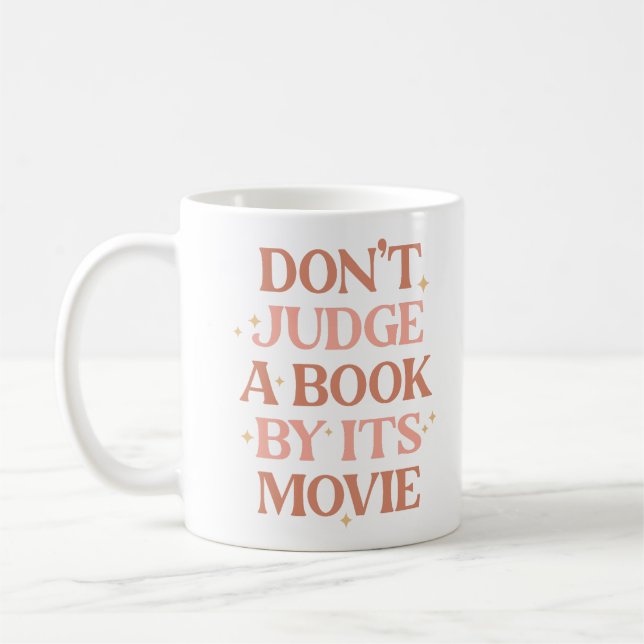 Caneca De Café Não julgue um livro pelo filme (Esquerda)