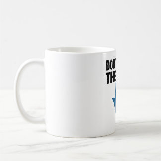 Caneca De Café Não Me Digam a Verdade - Seta Quebrada