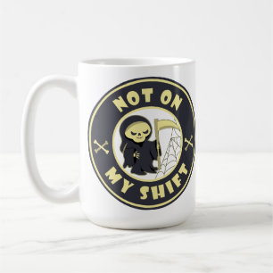 Caneca De Café Não no meu turno a citação do Dia das Bruxas da Gr