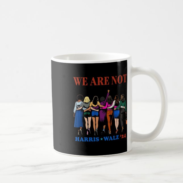 Caneca De Café Não Vamos Voltar A Kamala Harris Waltz 24 Madam (Direita)