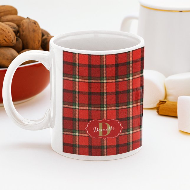 Caneca De Café Natal do Monograma Xadrez Festivo Vermelho (Red Festive Xmas Monogram Plaid Christmas Coffee Mug)