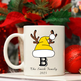 Caneca De Café Natal Dourado da família Monograma Santa Hat