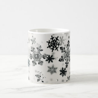 Caneca De Café Natal preto em flocos de neve