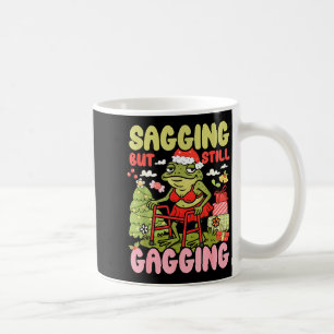 Caneca De Café Natal Rã Engraçada Meme Natal Desanimado Mas Ainda