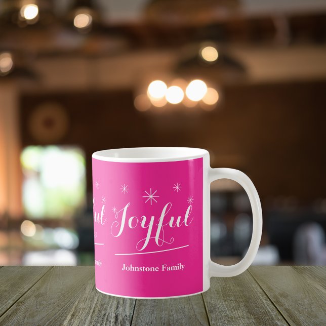 Caneca De Café Natal Rosa Quente do Script de Presente de Feriado (Personalize these Joyful hot pink mugs and enhance your festivities.)
