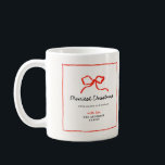 Caneca De Café Natal tradicional e elegante do arco vermelho<br><div class="desc">O elegante e tradicional arco vermelho,  multi-script e a tipografia serif Feliz Natal Feriado favorece a caneca de presente decor.</div>