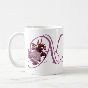 Caneca De Café Natalie personalizável nome de cereja rosa flor