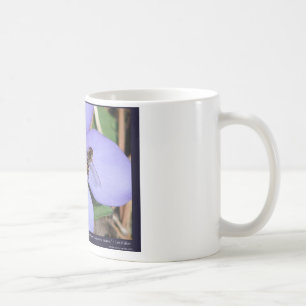 Caneca De Café Natureza Do Violeta-Pé De Pássaros De Amor